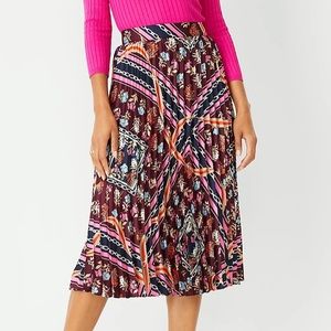 Ann Taylor Floral Scarf Print Pleated Midi Skirt